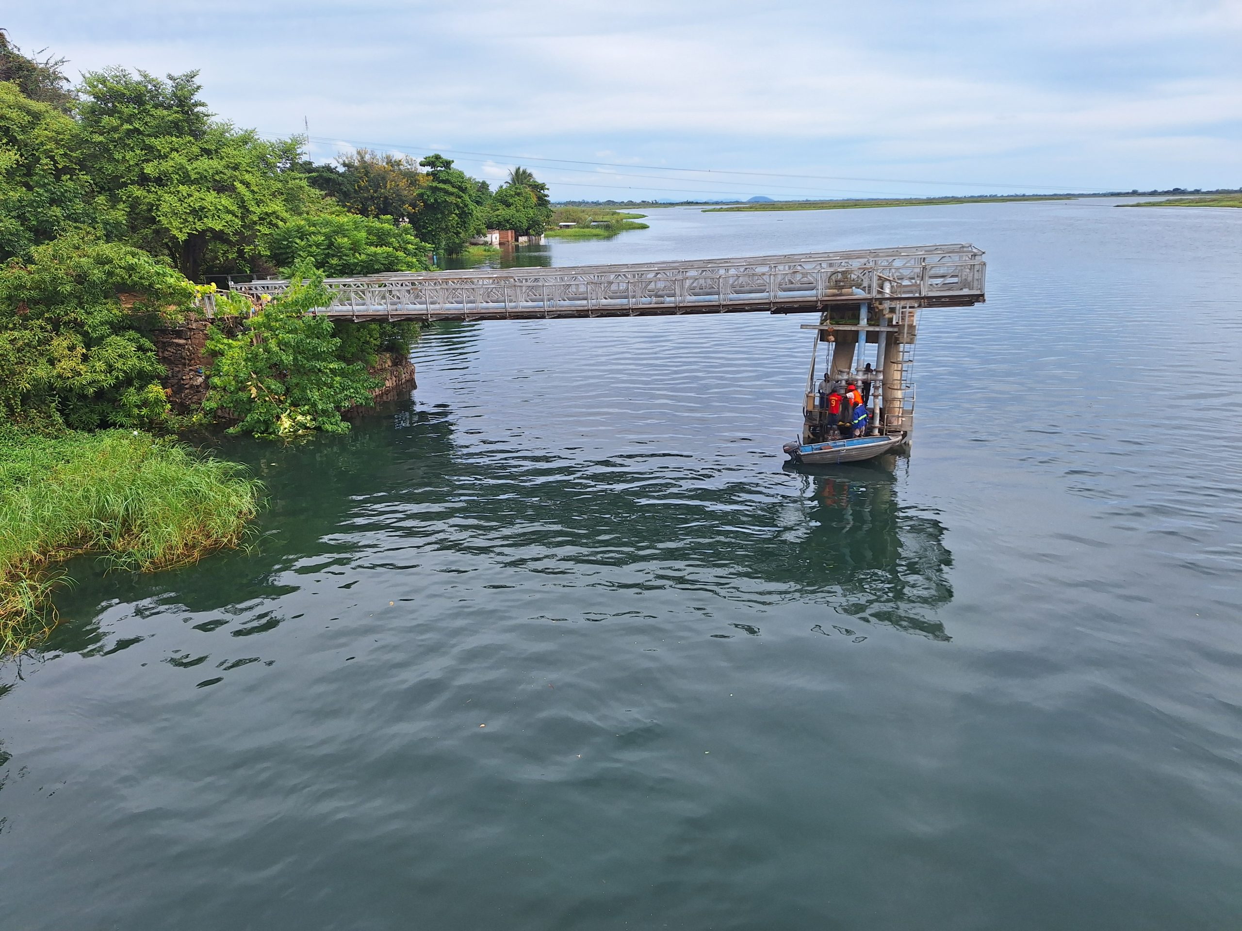 Building capacity  for sustainable water governance